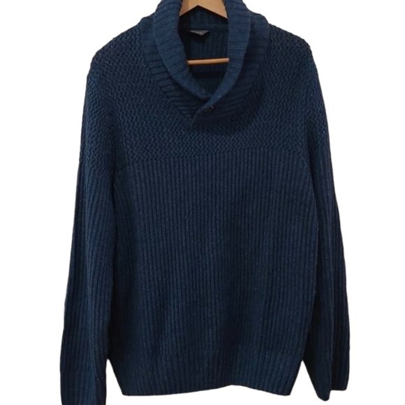 mens size lg sweater - Picture 1 of 1